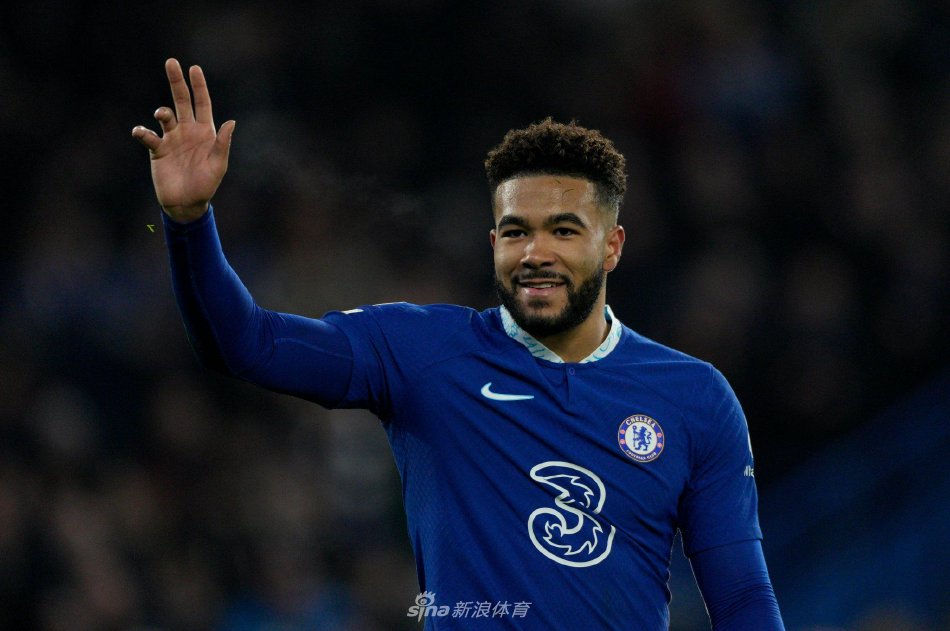 防线顾此失 防线顾此失