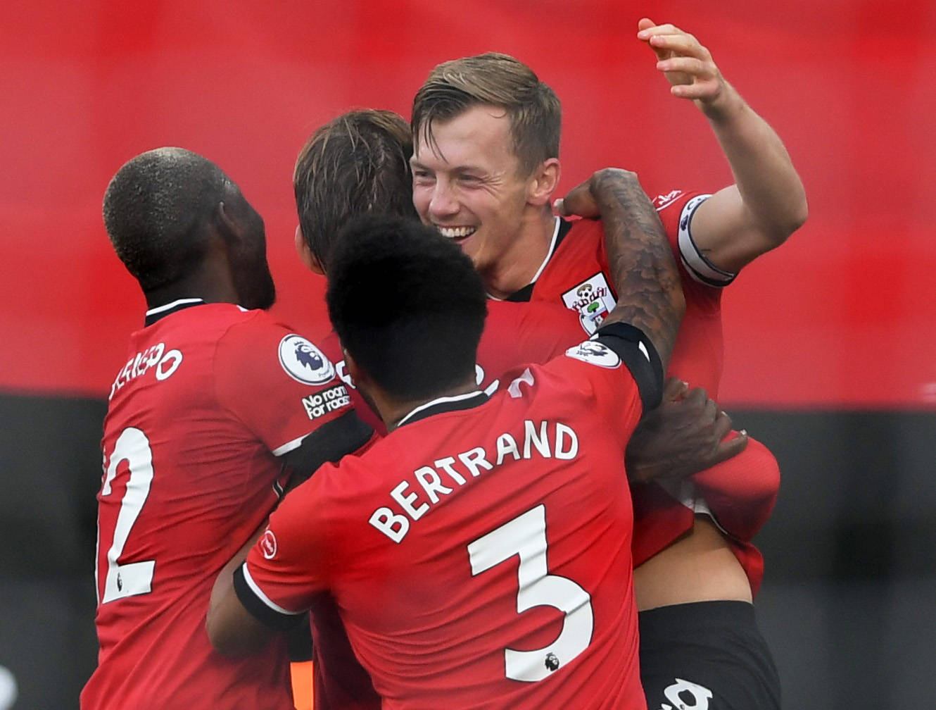 青年球员崛 青年球员崛